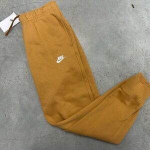 Nike Sportswear Club Fleece Joggers Mens